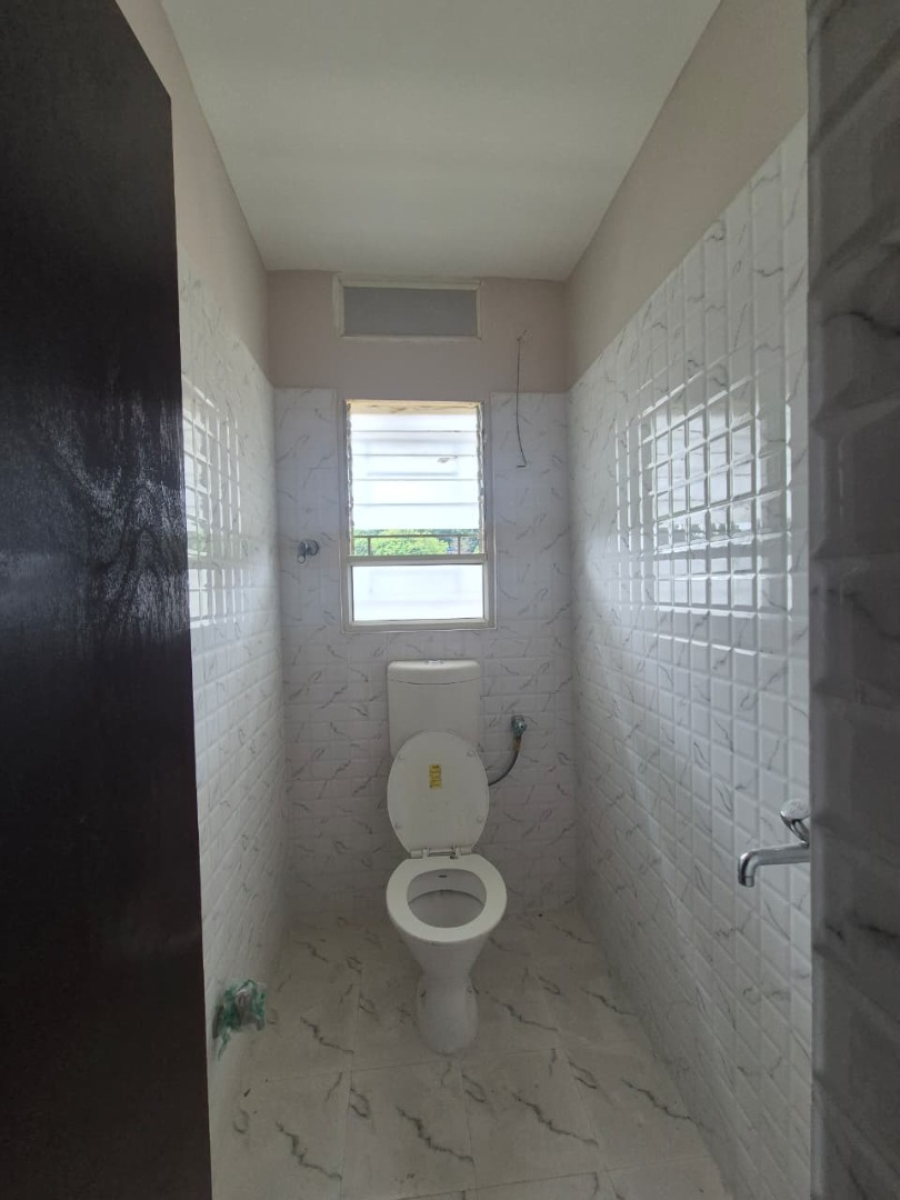 Unfurnished 4bhk in Chandmari, Guwahati, Assam, India for Rent